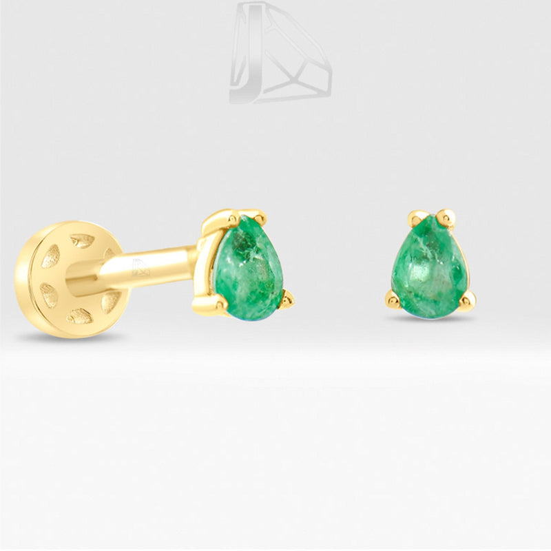 0.15 Carat Pear Emerald Piercing · Yellow Gold