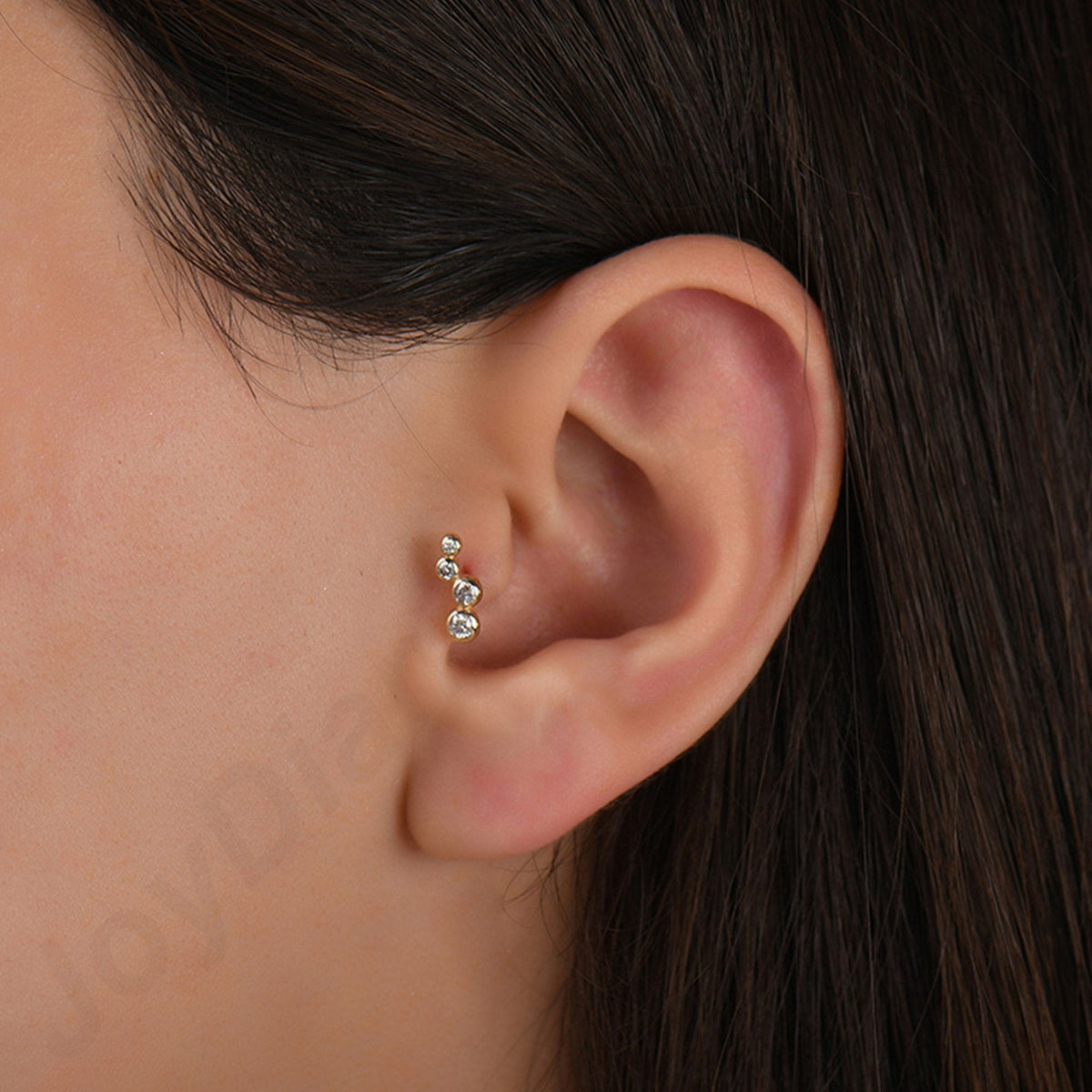 0.09 Carat Diamond Line Piercing