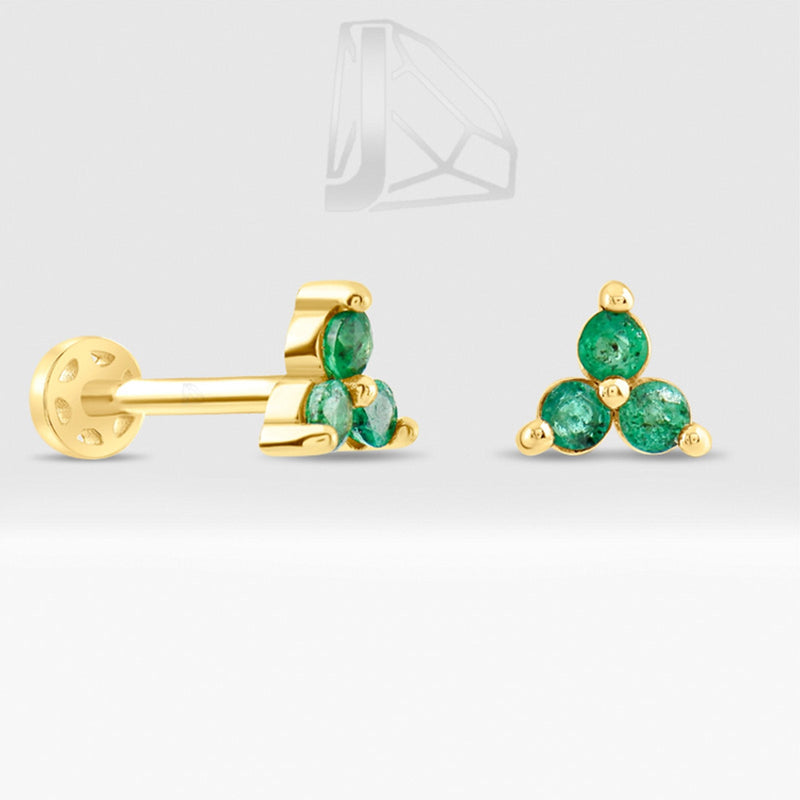 0.15 Carat Three-Stone Emerald Piercing · Yellow Gold
