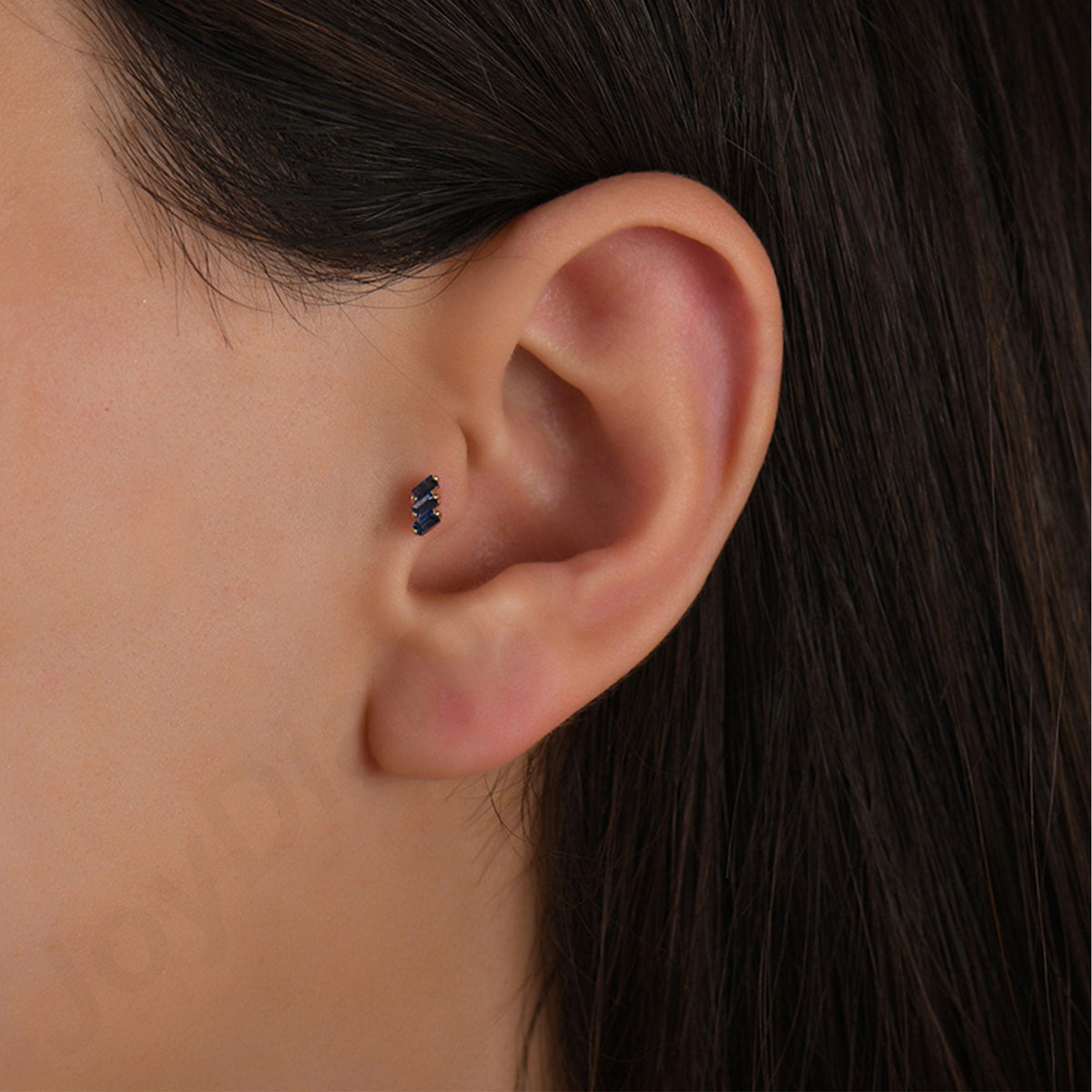 0.08 Carat Baguette Sapphire Piercing
