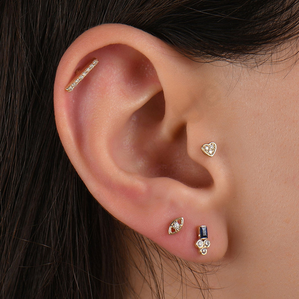 0.09 Carat Sapphire Baguette Diamond Piercing