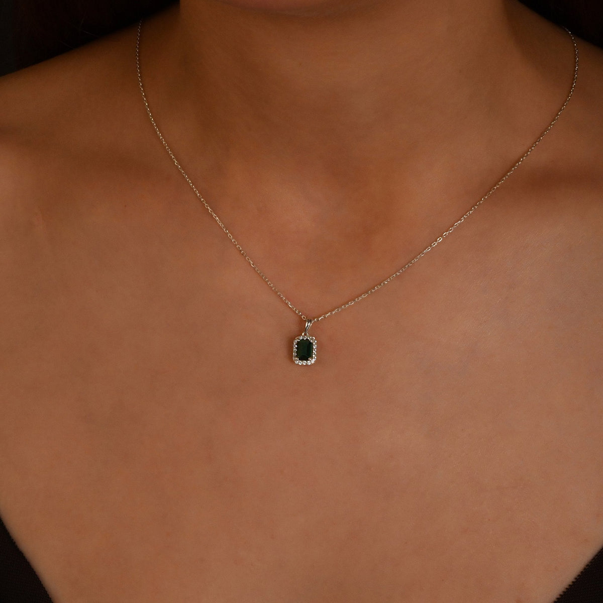 0.95 Carat Baguette Sapphire Diamond Necklace