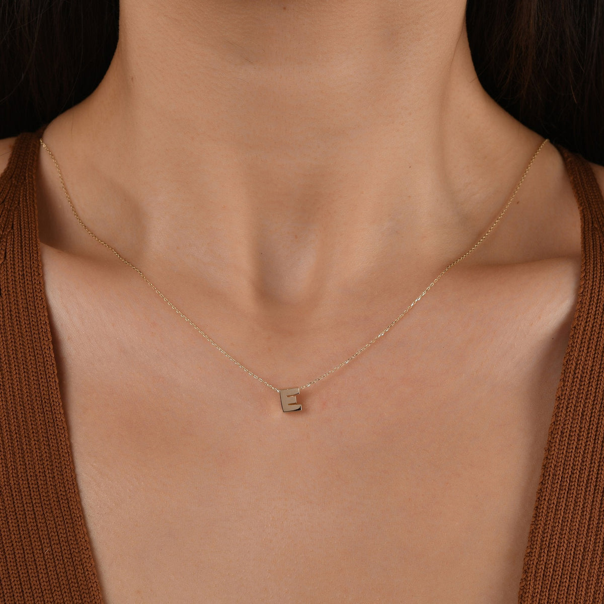 Gold Initial Necklace · Letter E