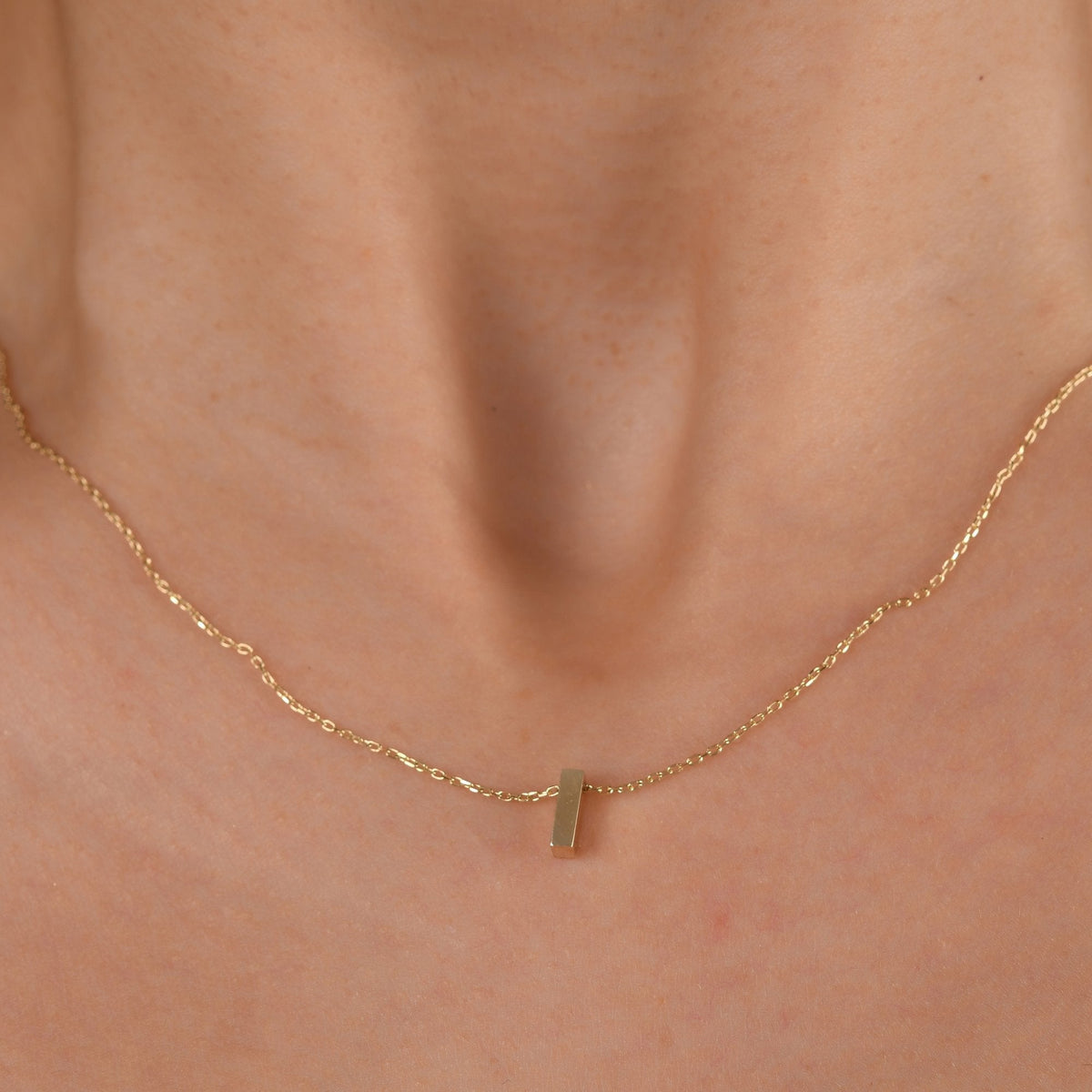 Gold Initial Necklace · Letter I