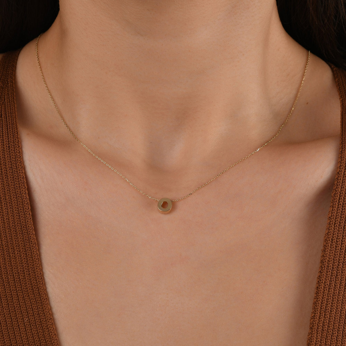 Gold Initial Necklace · Letter O