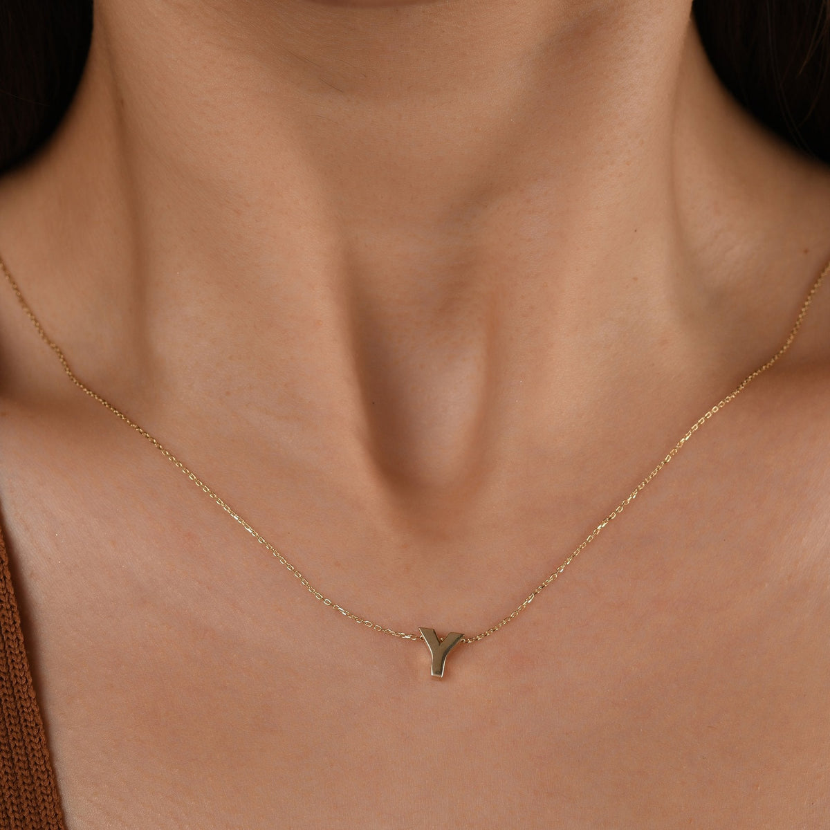 Gold Initial Necklace · Letter Y
