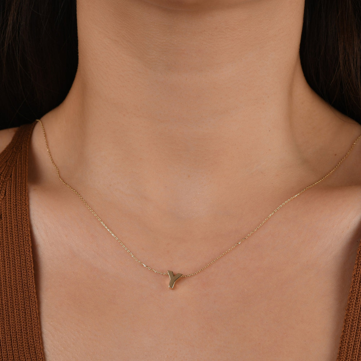 Gold Initial Necklace · Letter Y