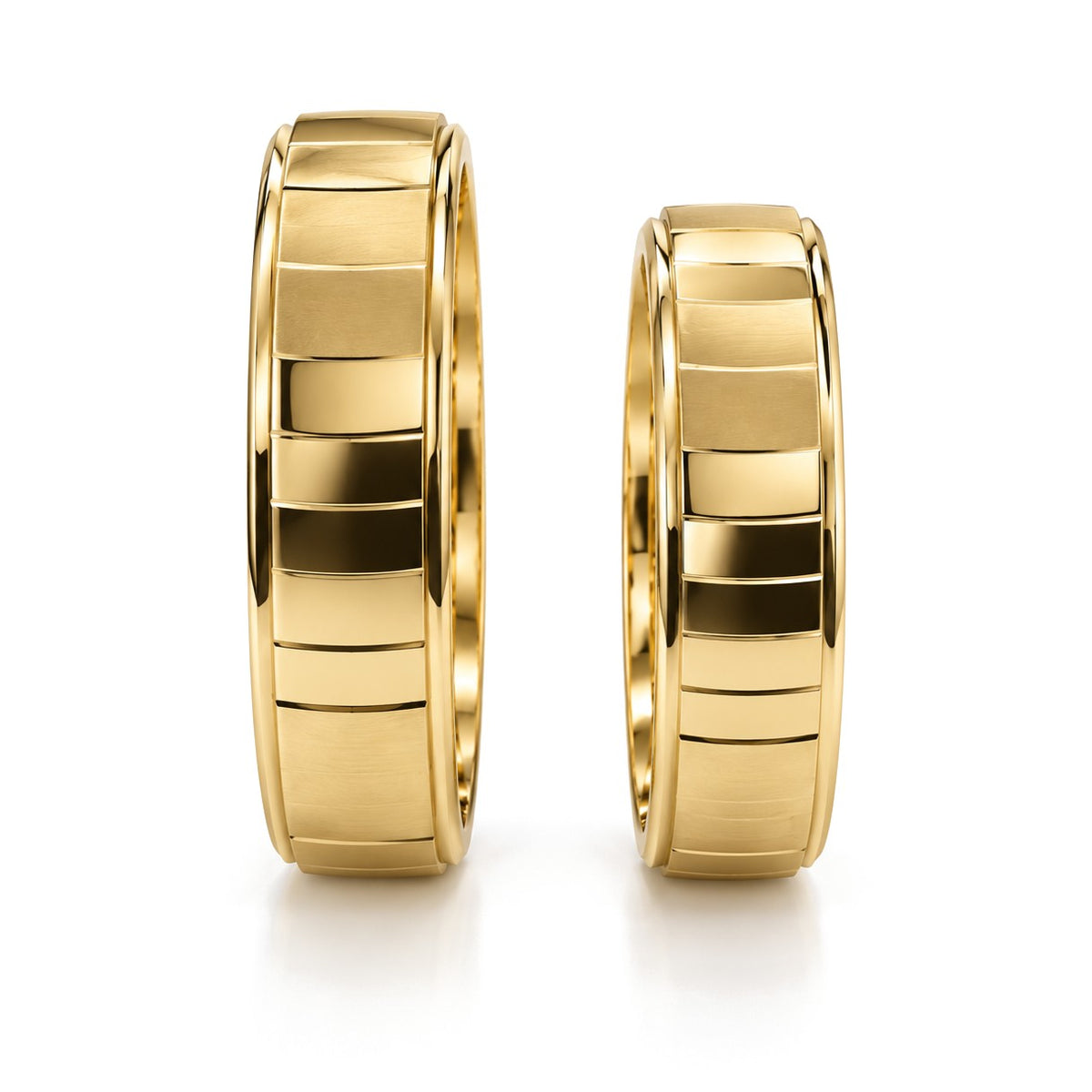 Brushed and Polished Panel Gold Wedding Band Set · Yellow Gold · Set · Side View