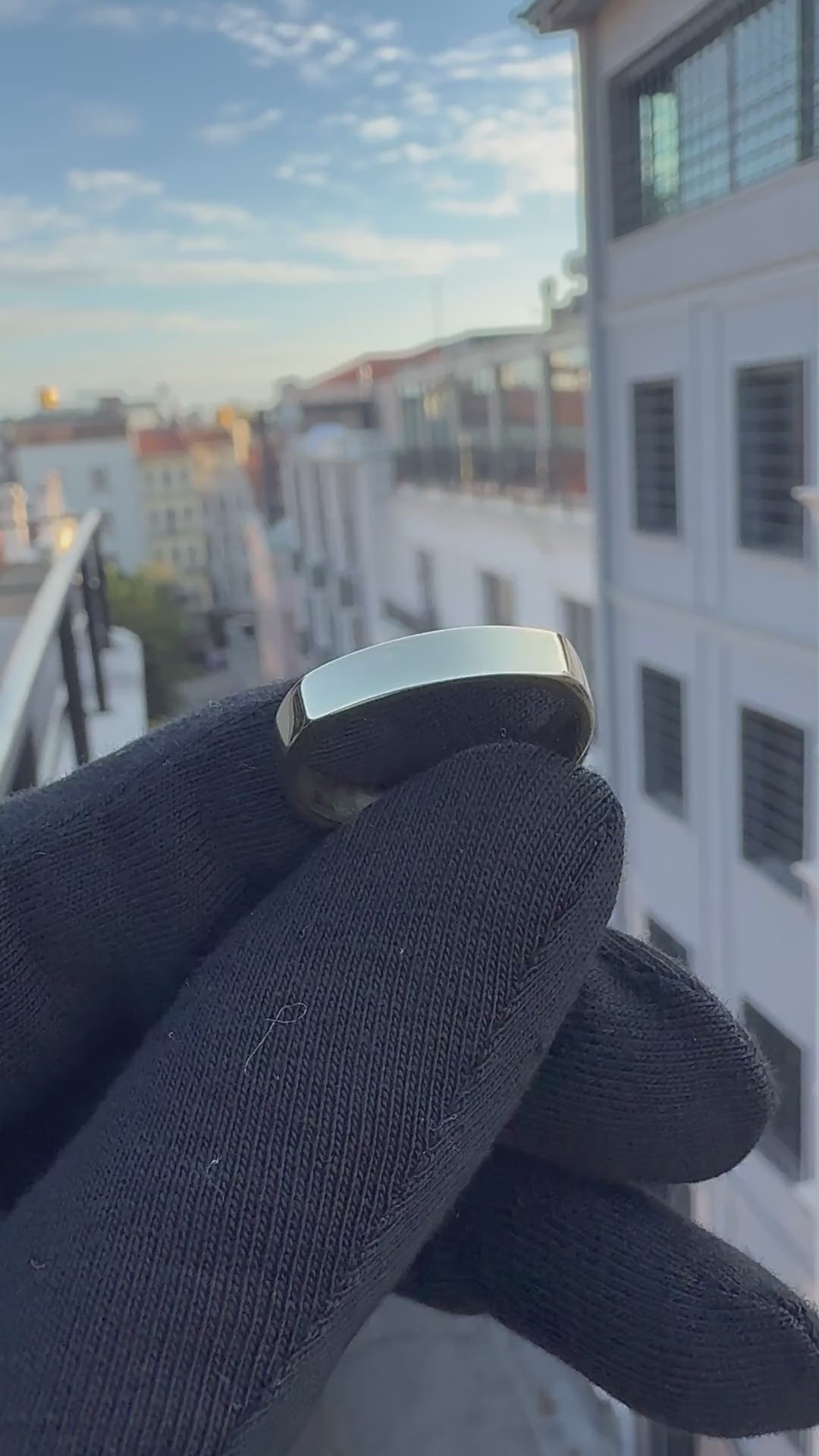 Soft Square Gold Wedding Band Set