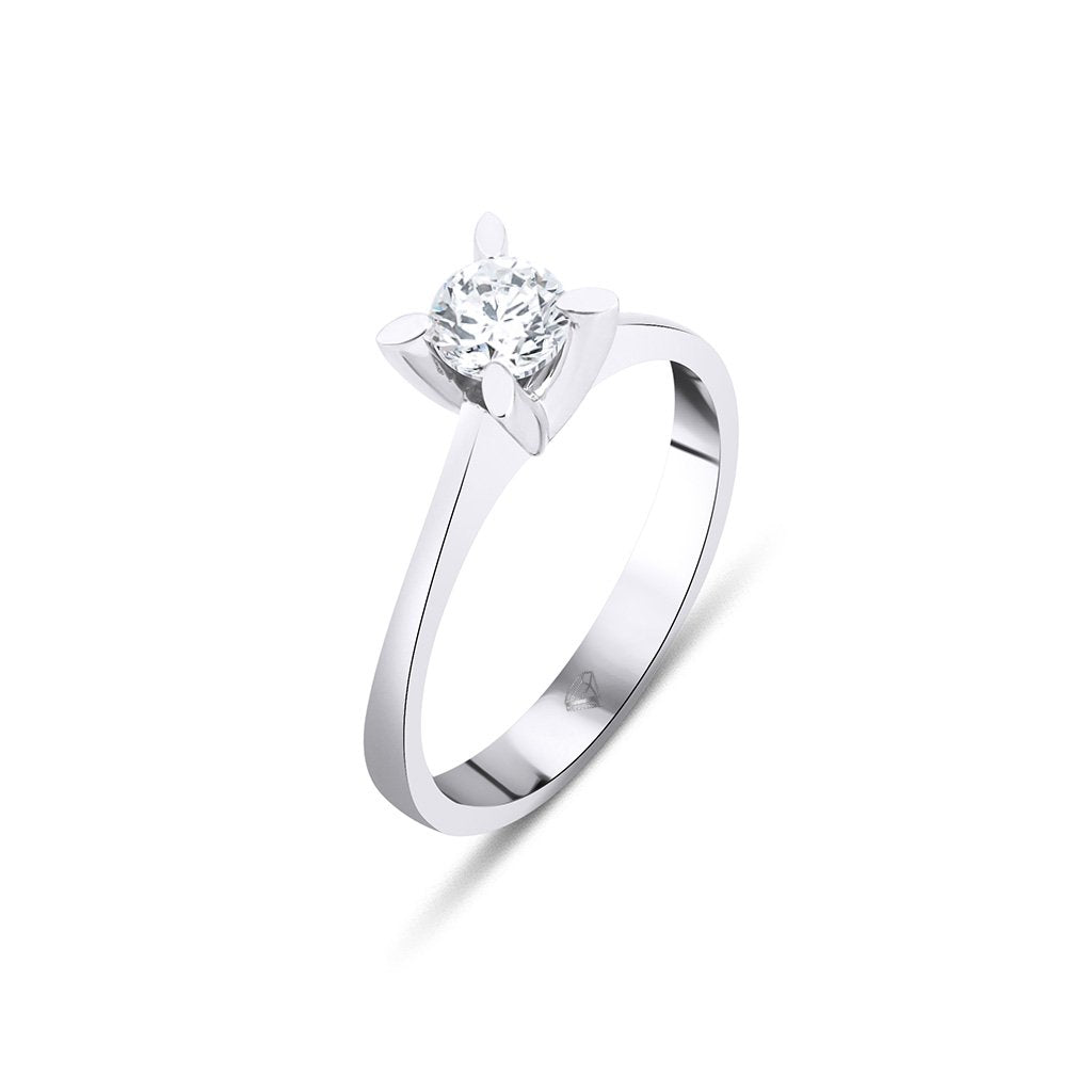 Round · Petal Prong · White Gold