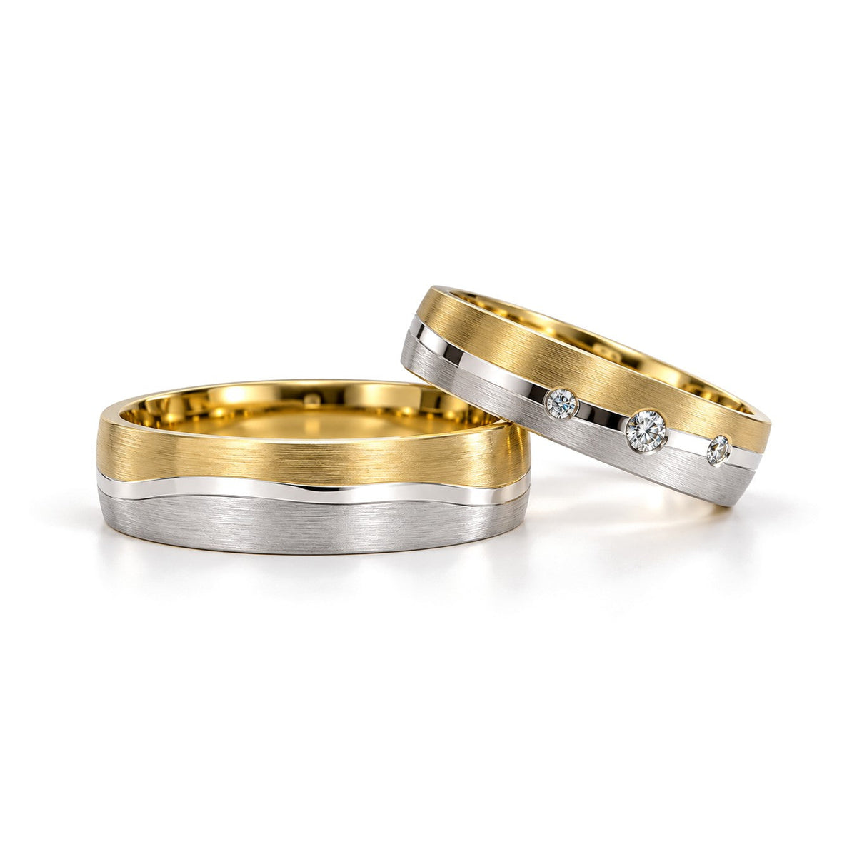 Three-Stone Wave Diamond Wedding Band Set · Set